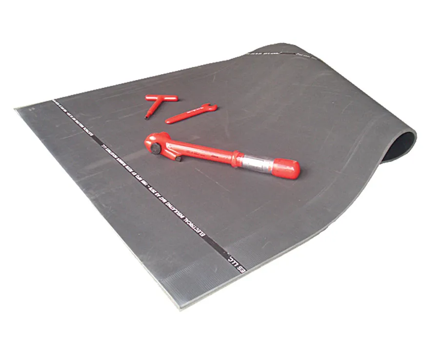 EPDM LV RUBBER MAT 650V 1MX1MX6MM