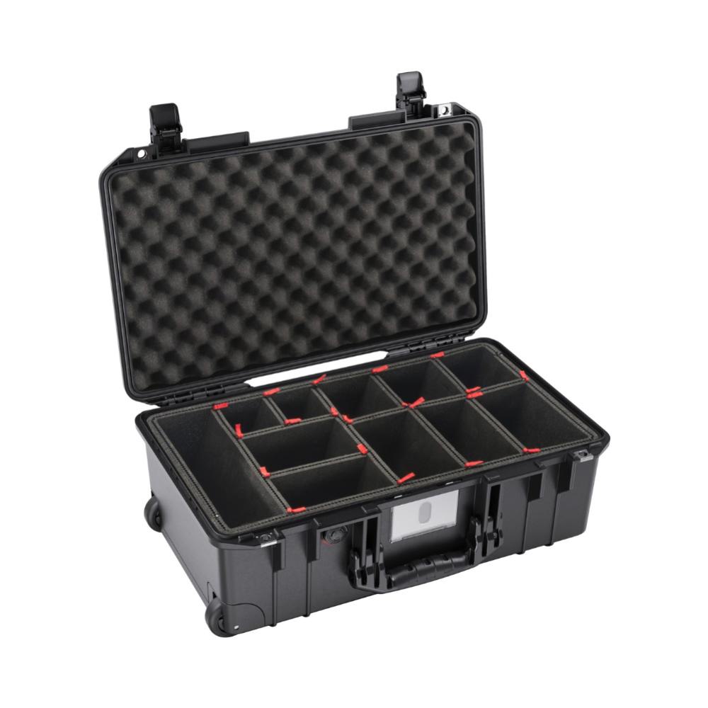 Pelican 1535 Case w/TrekPak Divider Black