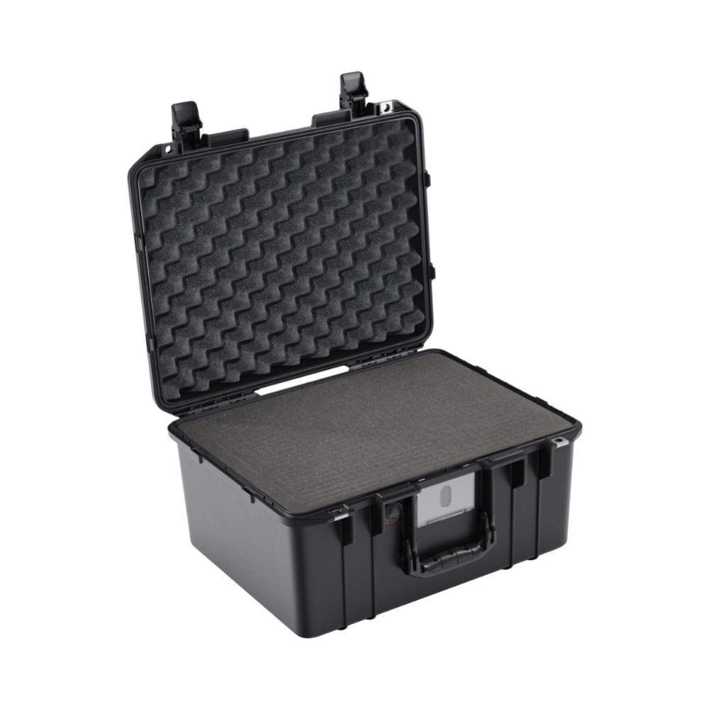 Pelican 1557 Air Case w/ Foam Black