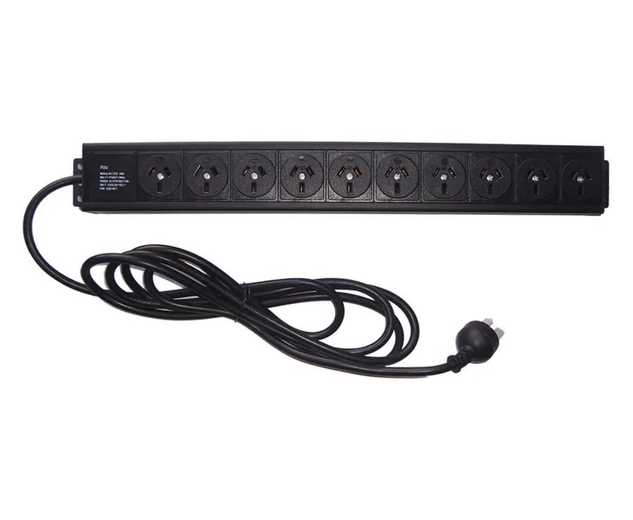 PDU 10-way vertical w/o switch 3m cable